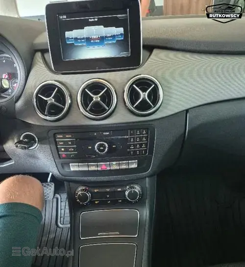 MERCEDES-BENZ Klasa B 