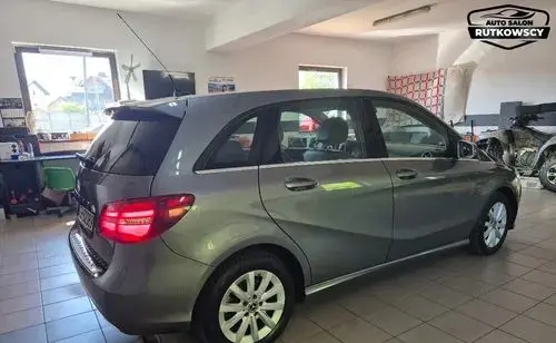 MERCEDES-BENZ Klasa B 