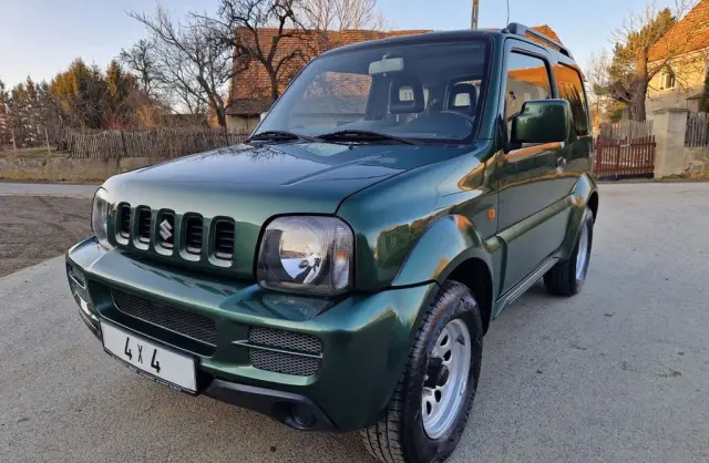 SUZUKI Jimny 