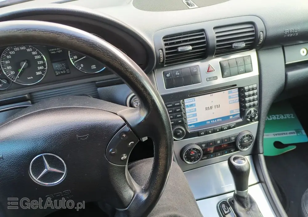 MERCEDES-BENZ Klasa C 320 4Matic Avantgarde Sport Edition