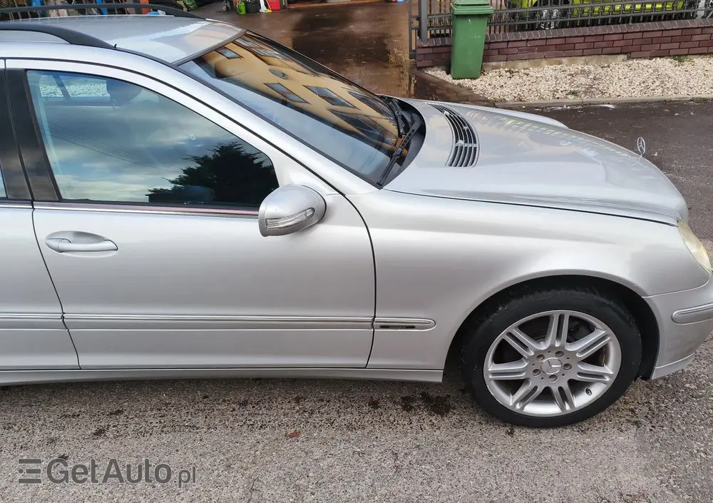 MERCEDES-BENZ Klasa C 320 4Matic Avantgarde Sport Edition