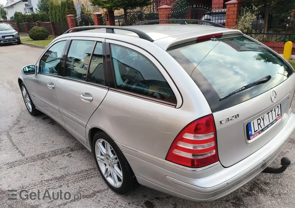 MERCEDES-BENZ Klasa C 320 4Matic Avantgarde Sport Edition