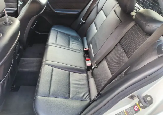 MERCEDES-BENZ Klasa C 320 4Matic Avantgarde Sport Edition