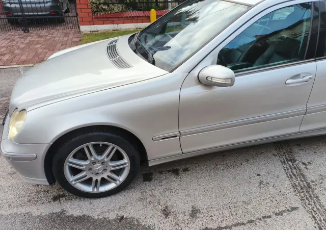 MERCEDES-BENZ Klasa C 320 4Matic Avantgarde Sport Edition