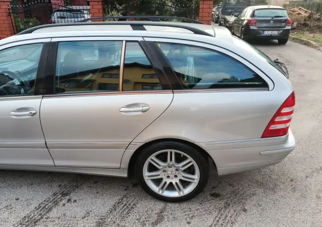 MERCEDES-BENZ Klasa C 320 4Matic Avantgarde Sport Edition