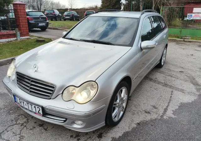 MERCEDES-BENZ Klasa C 320 4Matic Avantgarde Sport Edition