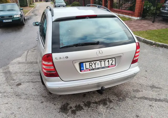 MERCEDES-BENZ Klasa C 320 4Matic Avantgarde Sport Edition