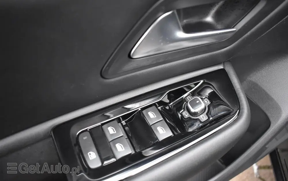 CITROËN C5X 1.6 PureTech Shine EAT8