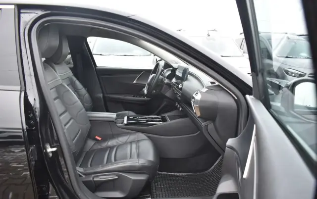 CITROËN C5X 1.6 PureTech Shine EAT8