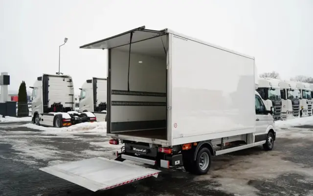 VOLKSWAGEN CRAFTER / KONTENER / WINDA DHOLLANDIA / 2019 ROK / BLIŹNIAK / 3 MIEJSCA / 