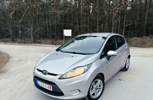 FORD Fiesta 1.4 (71 KM) 5d Automatic