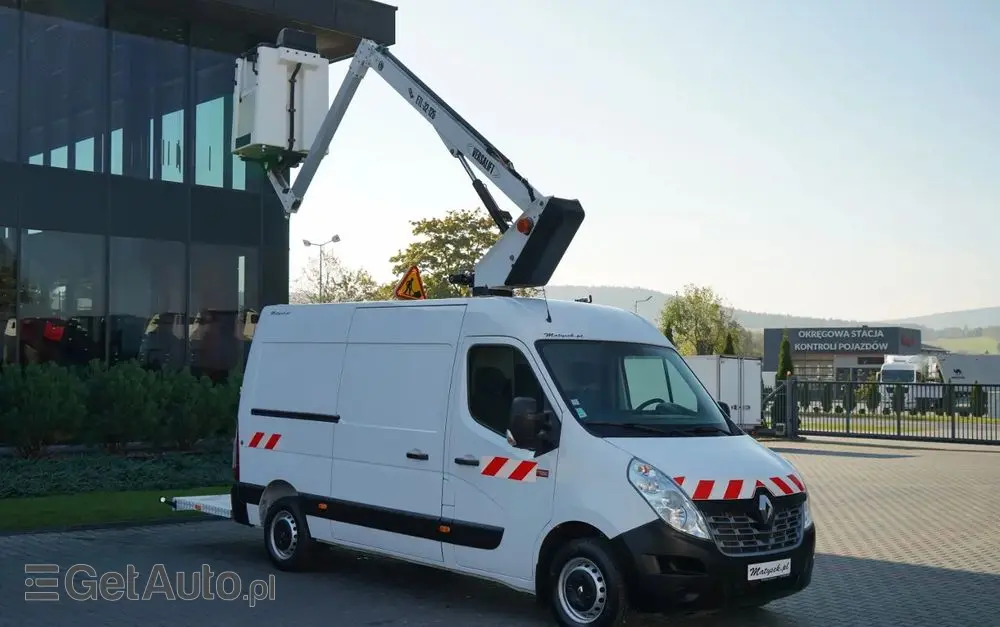 RENAULT MASTER / PODNOŚNIK KOSZOWY - 10.5 m / BLASZAK + WZWYŻKA / 