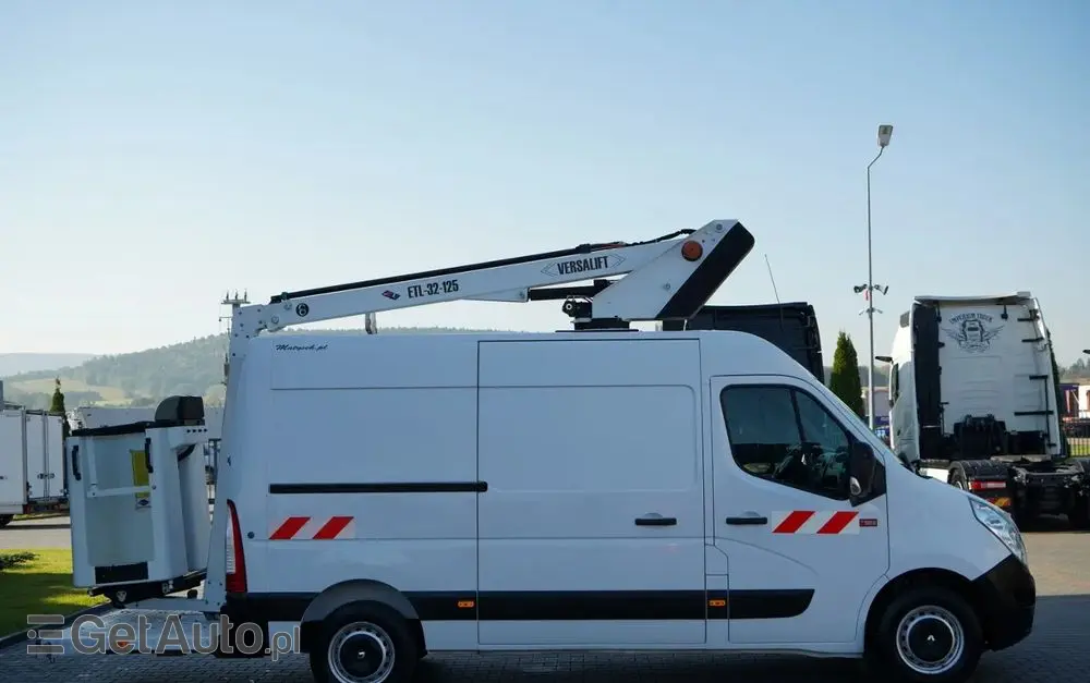 RENAULT MASTER / PODNOŚNIK KOSZOWY - 10.5 m / BLASZAK + WZWYŻKA / 