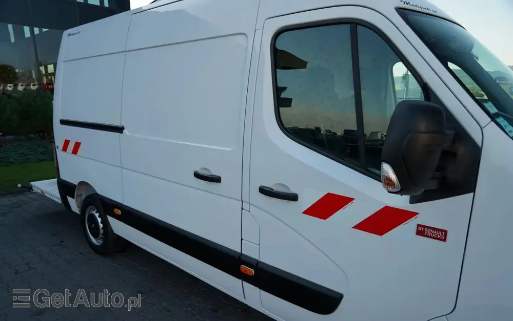 RENAULT MASTER / PODNOŚNIK KOSZOWY - 10.5 m / BLASZAK + WZWYŻKA / 