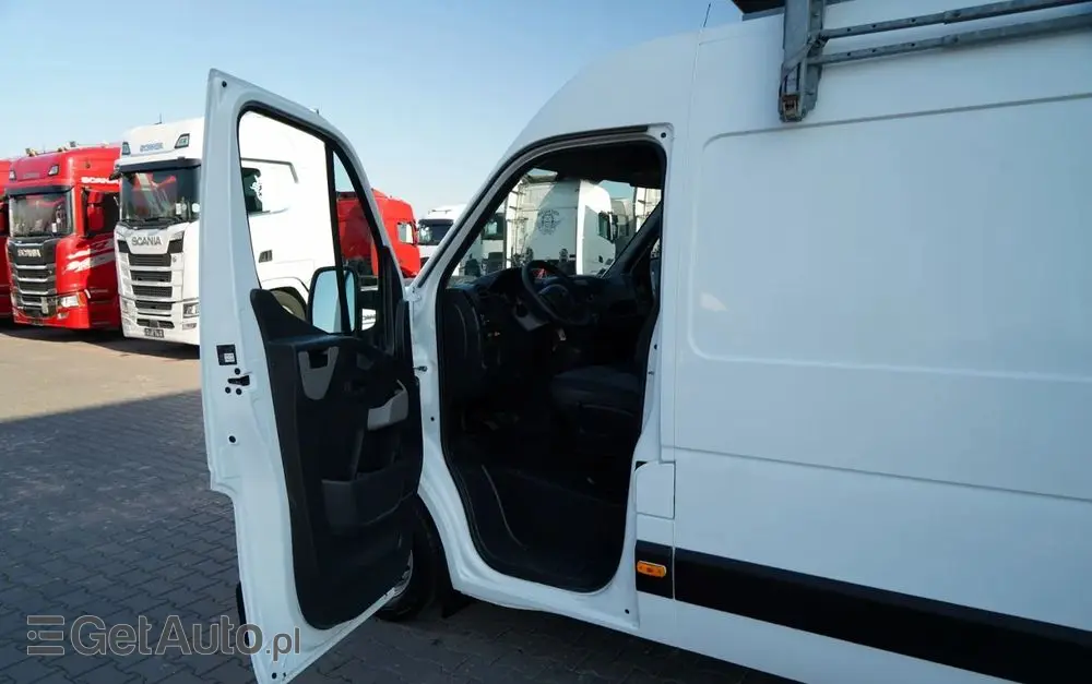 RENAULT MASTER / PODNOŚNIK KOSZOWY - 10.5 m / BLASZAK + WZWYŻKA / 