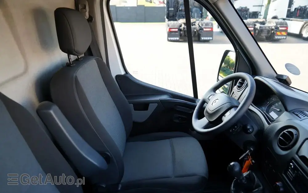 RENAULT MASTER / PODNOŚNIK KOSZOWY - 10.5 m / BLASZAK + WZWYŻKA / 
