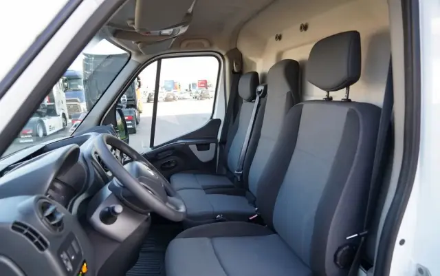 RENAULT MASTER / PODNOŚNIK KOSZOWY - 10.5 m / BLASZAK + WZWYŻKA / 