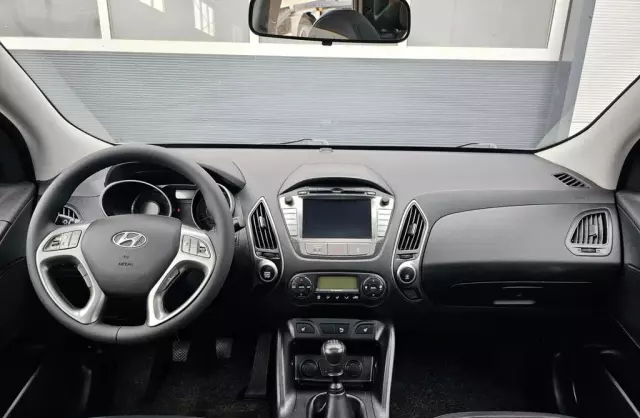 HYUNDAI Ix35 