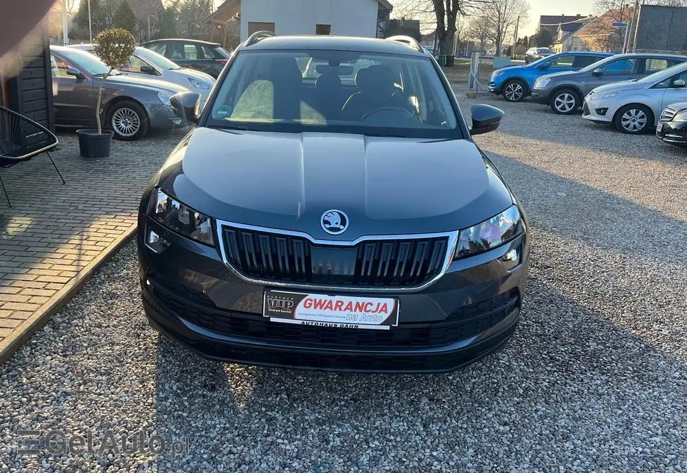 SKODA Karoq 1.0 TSI Active