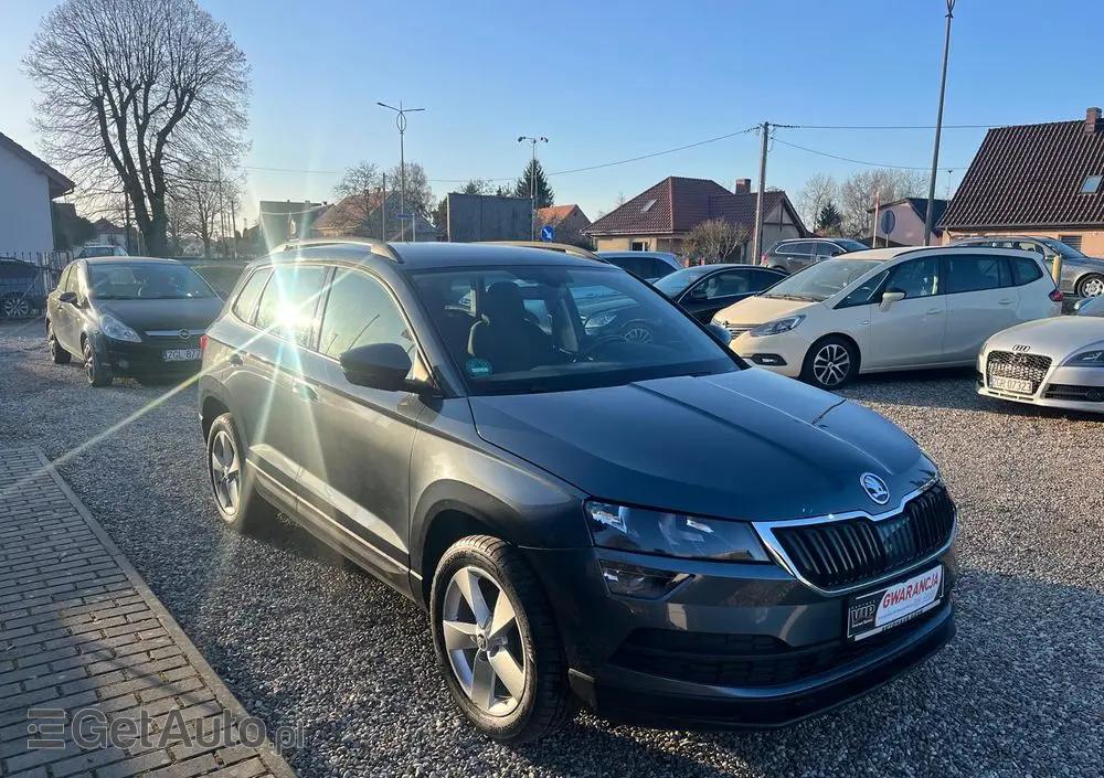 SKODA Karoq 1.0 TSI Active