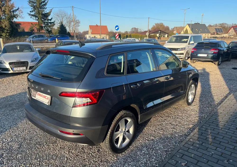 SKODA Karoq 1.0 TSI Active