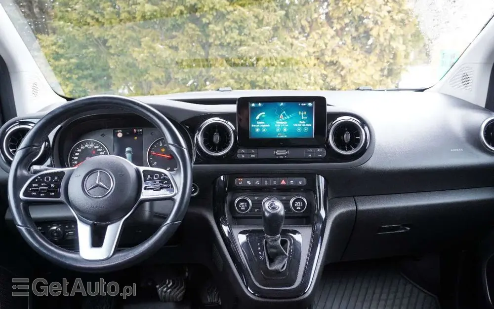 MERCEDES-BENZ Klasa T 
