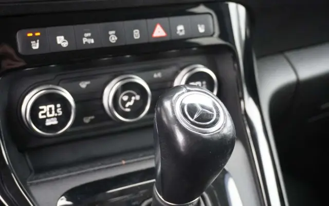 MERCEDES-BENZ Klasa T 