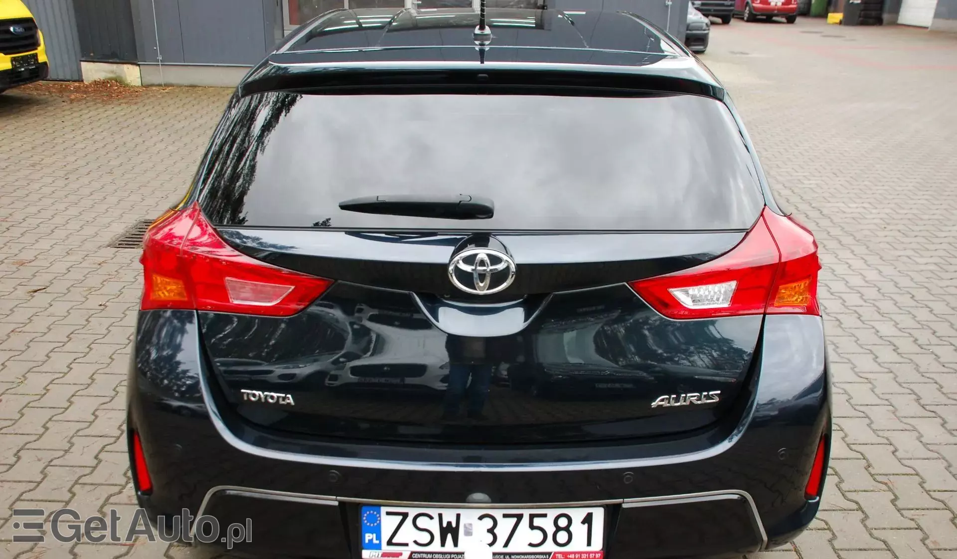 TOYOTA Auris 1.33 Dual VVT-i (99 KM)