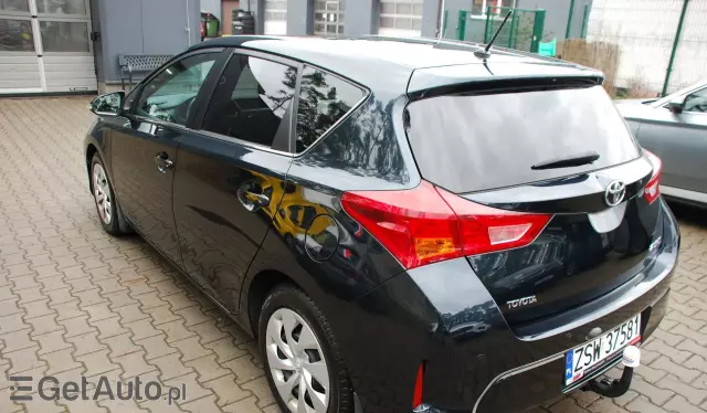 TOYOTA Auris 1.33 Dual VVT-i (99 KM)