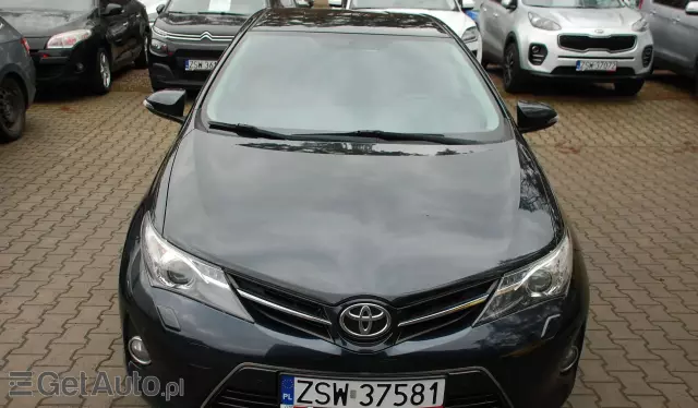 TOYOTA Auris 1.33 Dual VVT-i (99 KM)