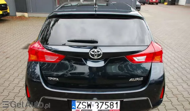 TOYOTA Auris 1.33 Dual VVT-i (99 KM)