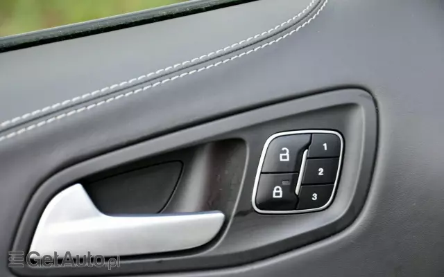 FORD Kuga 2.0 TDCi 4x4 Vignale