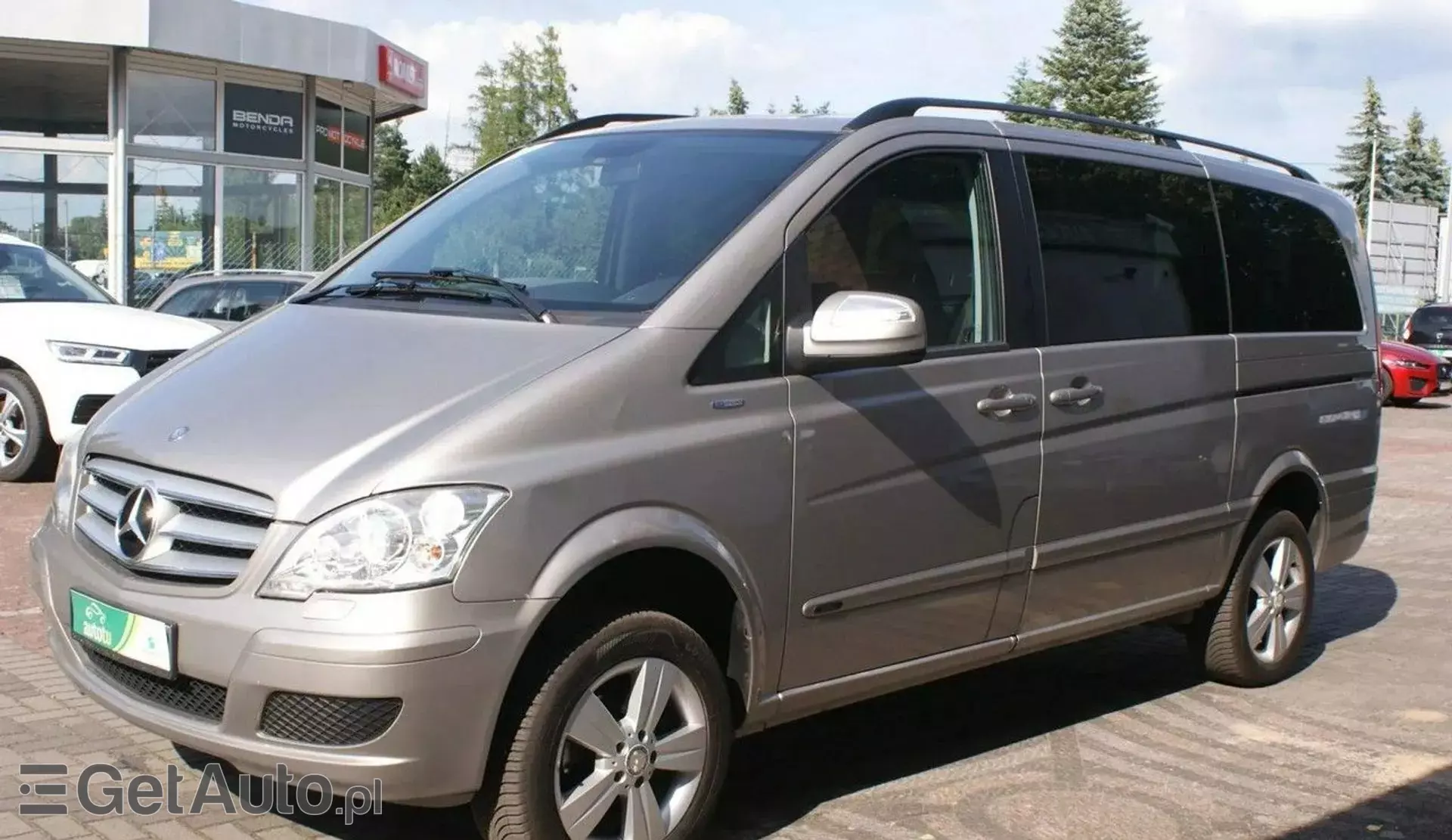 MERCEDES-BENZ Viano 