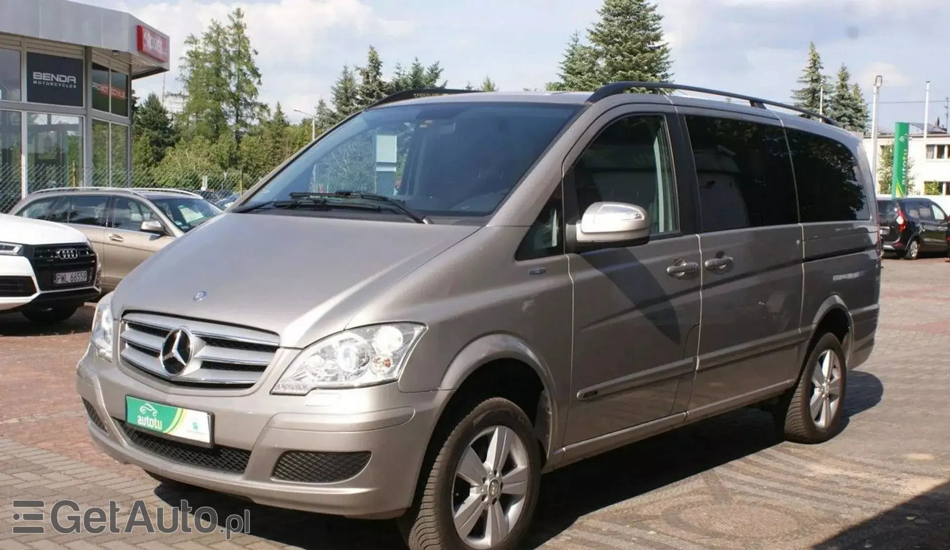 MERCEDES-BENZ Viano 