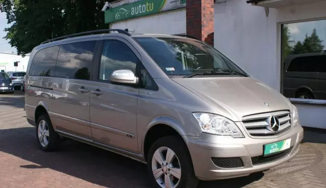 MERCEDES-BENZ Viano 