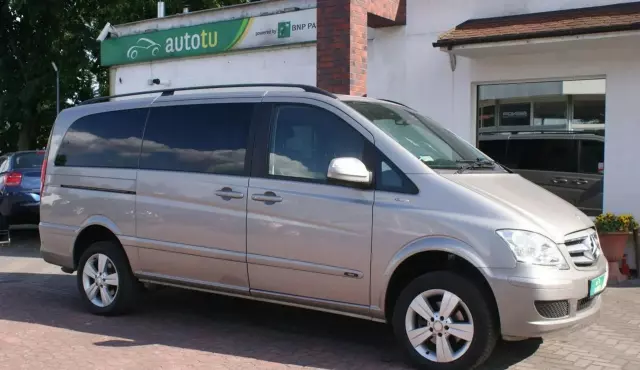 MERCEDES-BENZ Viano 