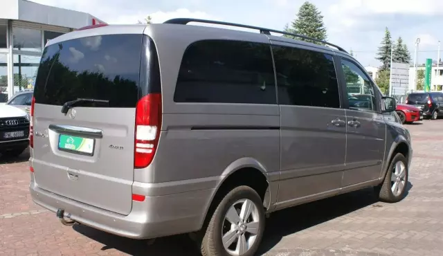MERCEDES-BENZ Viano 