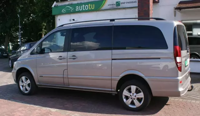 MERCEDES-BENZ Viano 