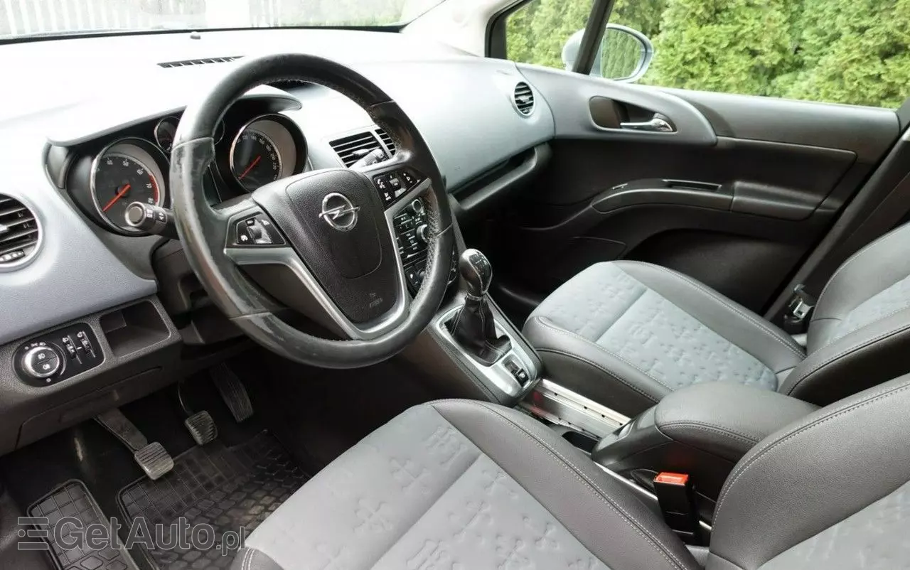 OPEL Meriva 