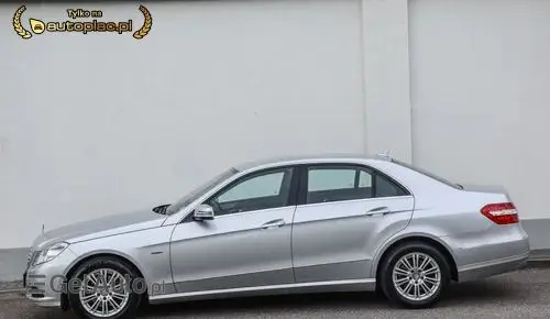 MERCEDES-BENZ Klasa E 