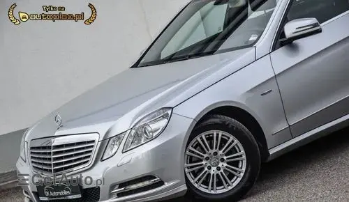 MERCEDES-BENZ Klasa E 