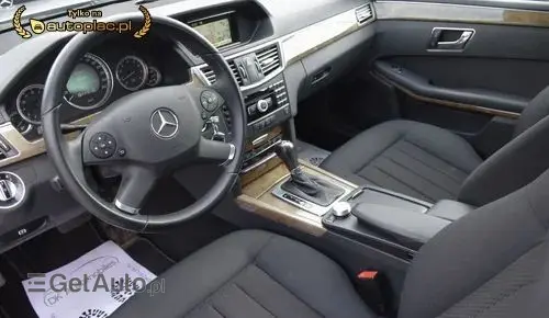 MERCEDES-BENZ Klasa E 