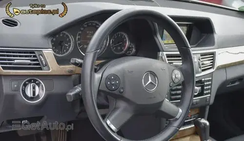 MERCEDES-BENZ Klasa E 
