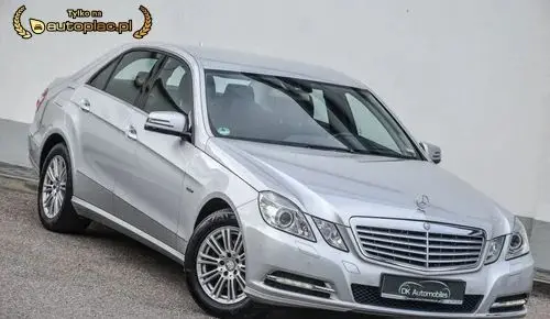 MERCEDES-BENZ Klasa E 