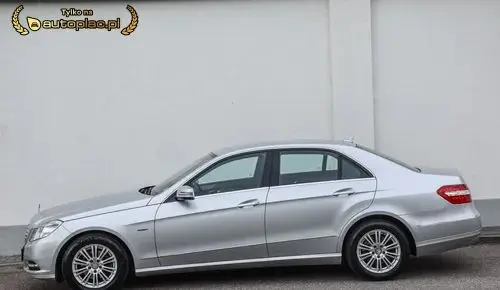 MERCEDES-BENZ Klasa E 