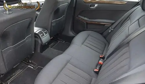 MERCEDES-BENZ Klasa E 