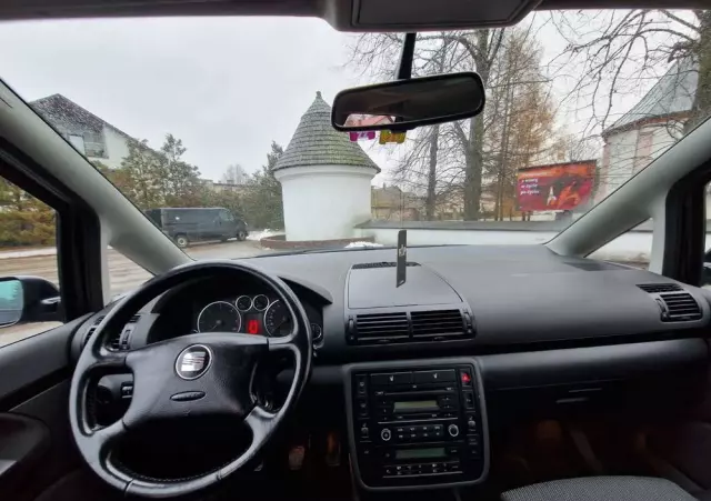 SEAT Alhambra 1.9 TDI Signo 4x4