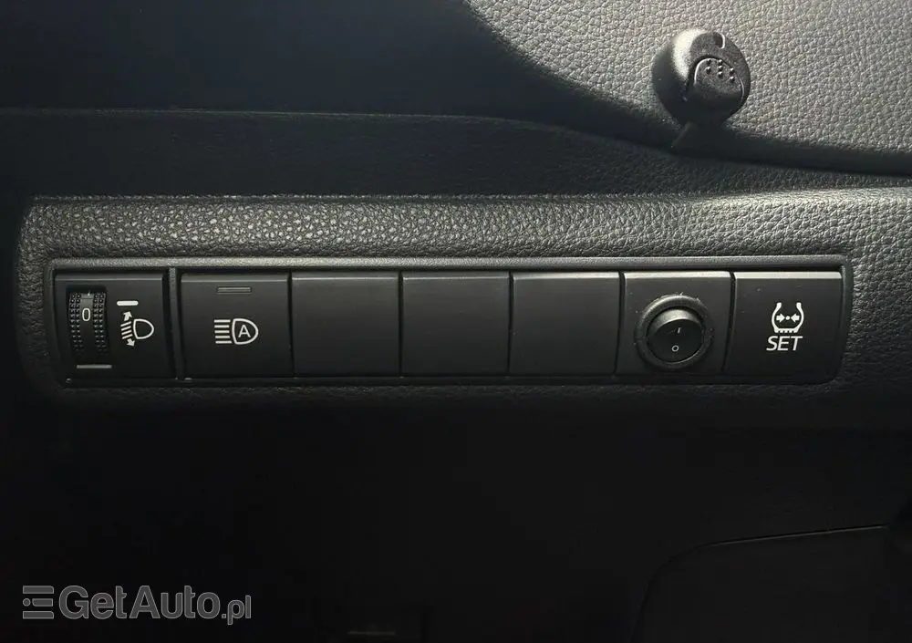 TOYOTA Corolla 1.5 Comfort MS