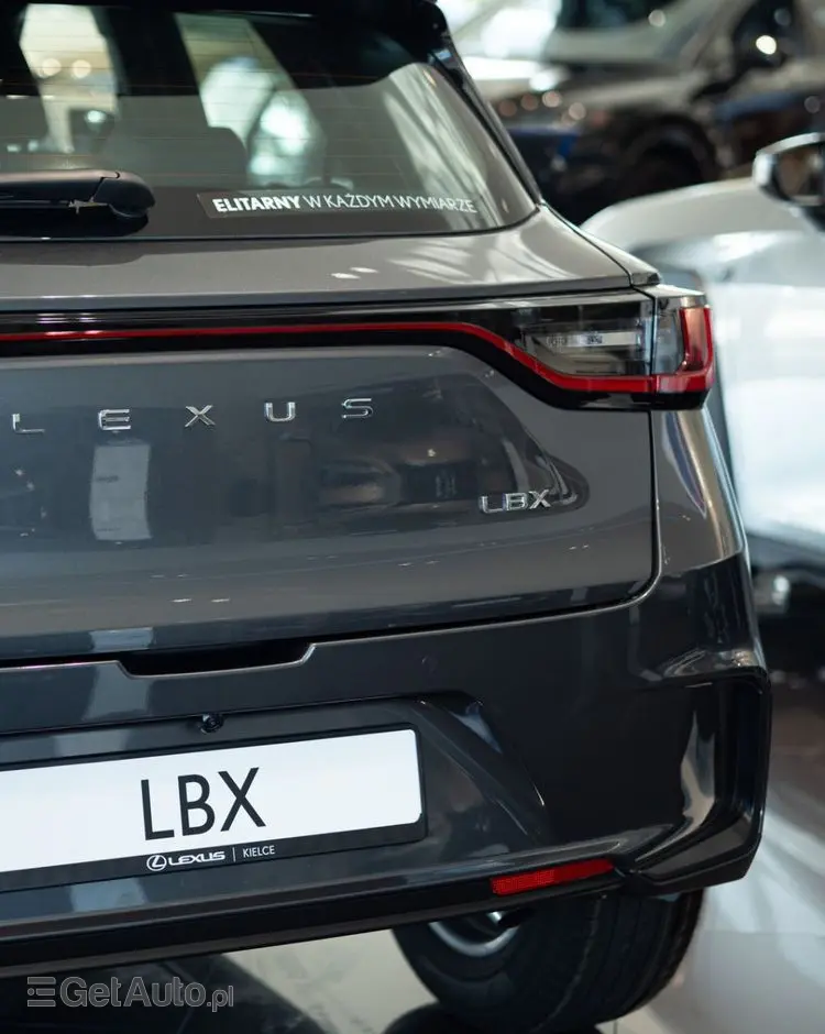 LEXUS LBX 