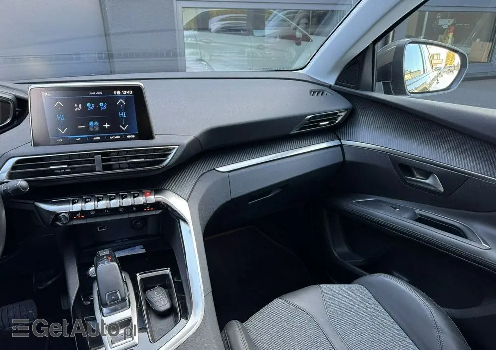 PEUGEOT 3008 1.6 PureTech GPF Allure S&S EAT8